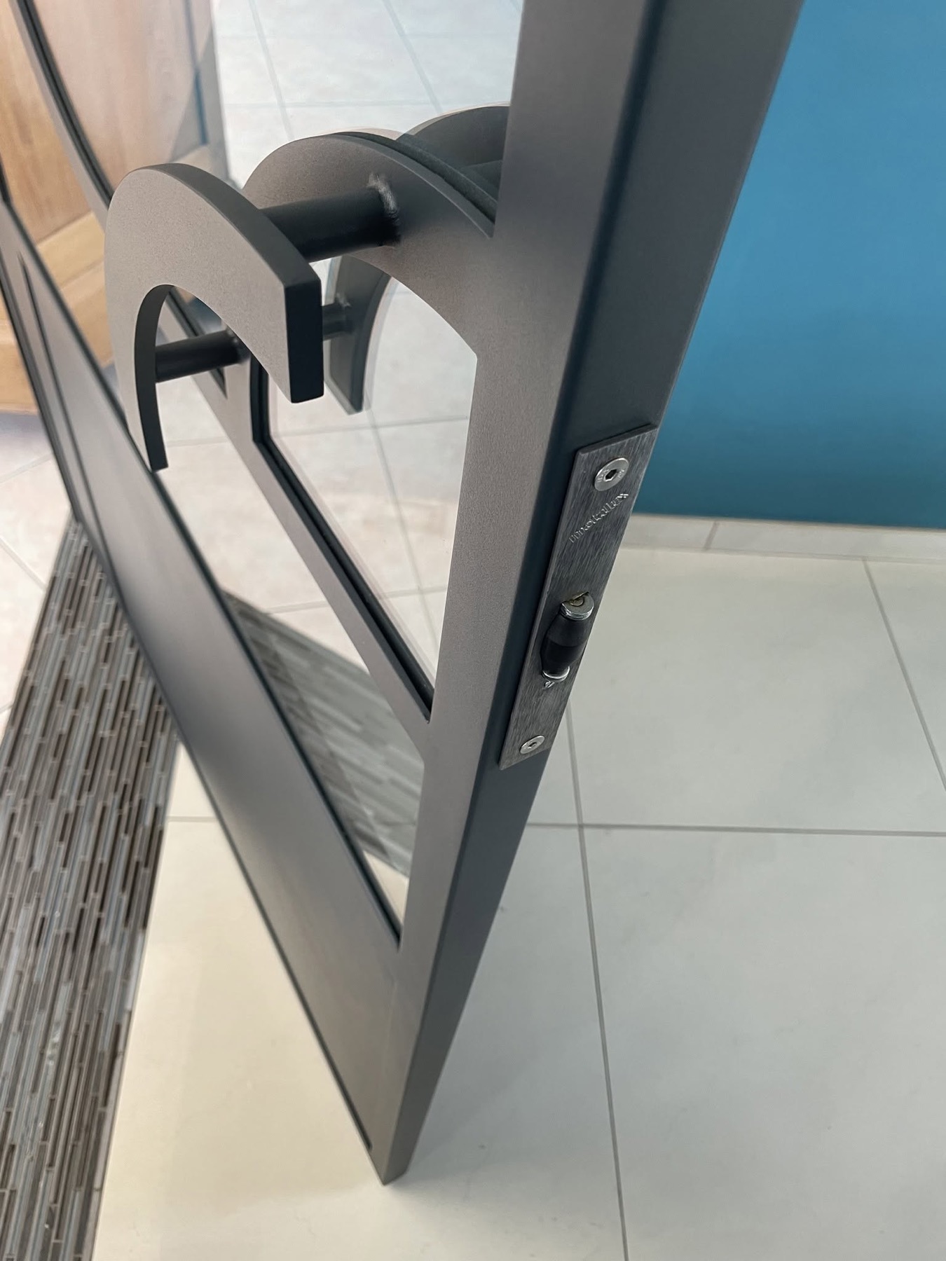 Quincaillerie intégrée, détail de finition AD Créateur
